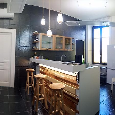 Primo Posto Bed and Breakfast Salerno Exteriör bild