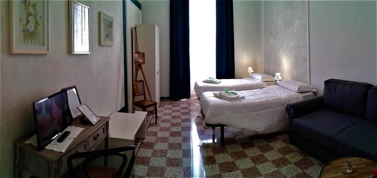 Primo Posto Bed and Breakfast Salerno Exteriör bild