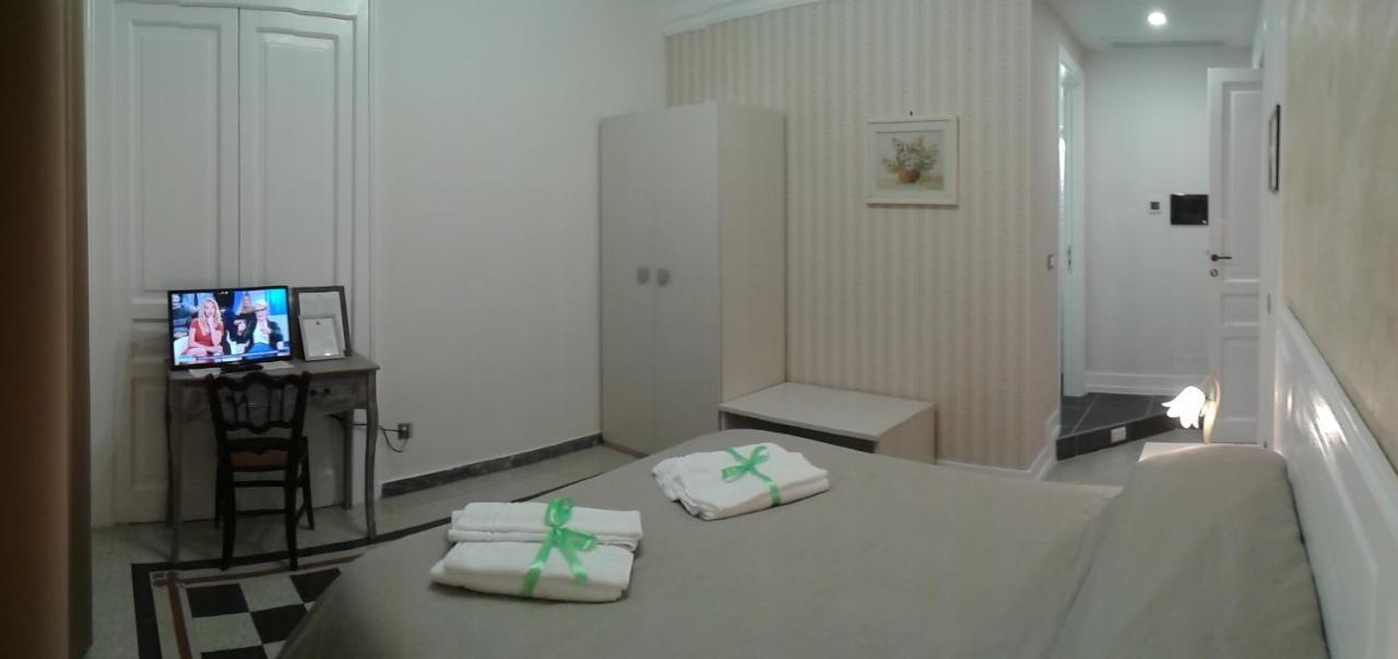 Primo Posto Bed and Breakfast Salerno Exteriör bild